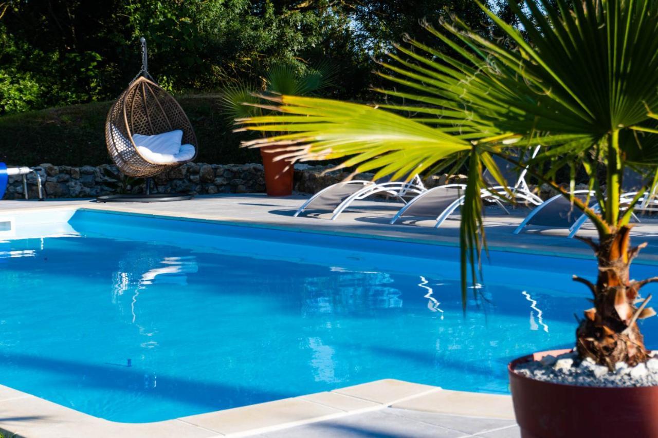 Logis De Tirac Bed & Breakfast Lorignac Exterior photo